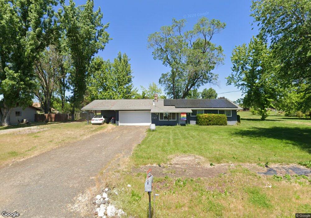 2729 Randall Ave, Central Point, OR 97502 - photo 1