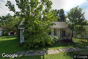 210 N Cherry St, Middletown, MO 63359