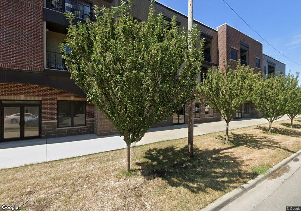 1113 6th St SE unit 20, Cedar Rapids, IA 52401 - photo 1