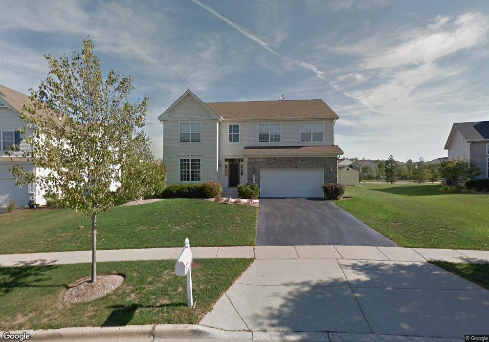 801 Lake Cornish Way, Algonquin, IL 60102 - photo 1