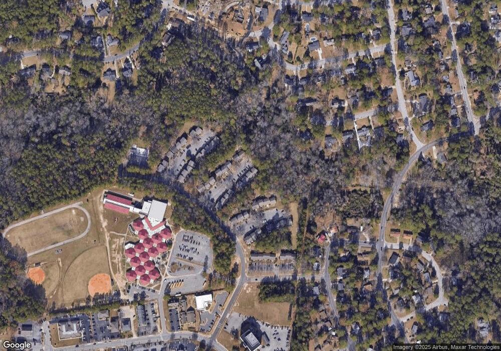 579 Winding Creek Rd unit E, Fayetteville, NC 28305 - photo 1