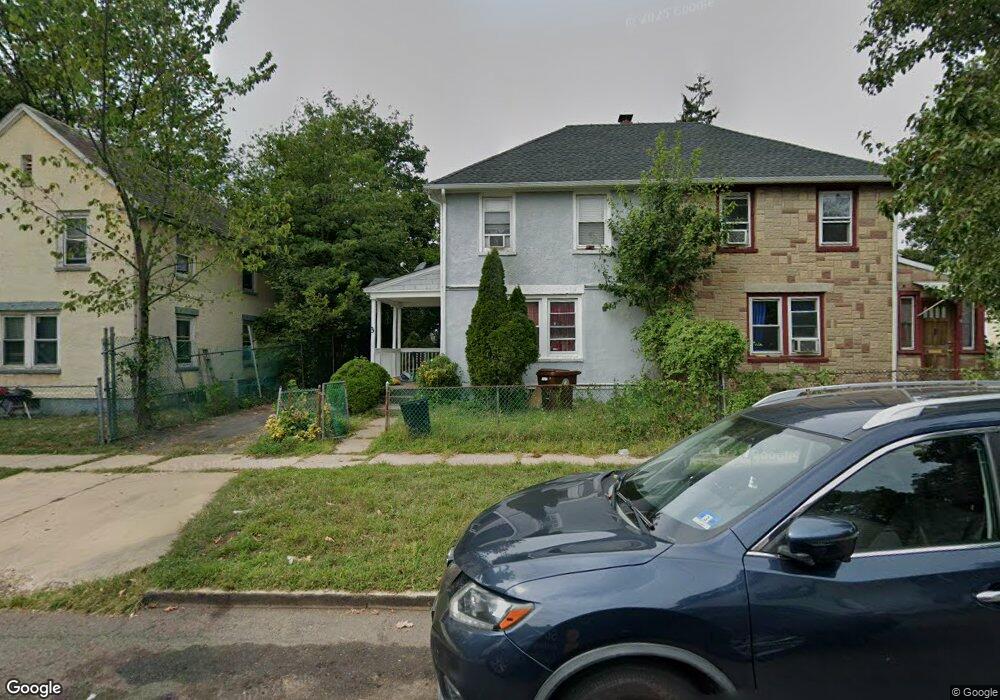 3 Curtis Place, New Brunswick, NJ 08901 - photo 1