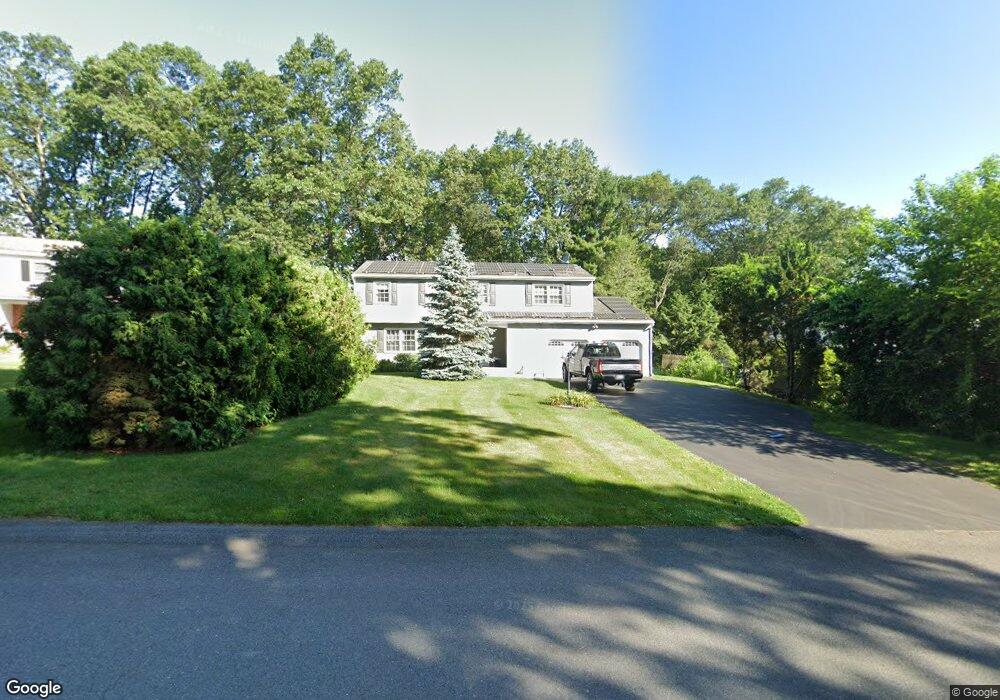 21 Bethwood Dr, Albany, NY 12211 - photo 1