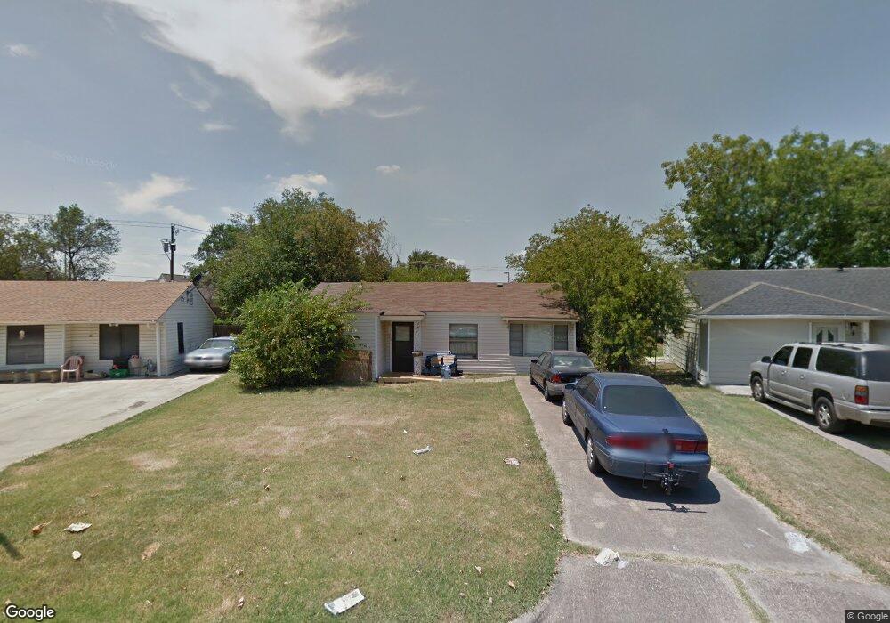 914 SW Dallas St, Grand Prairie, TX 75051 - photo 1