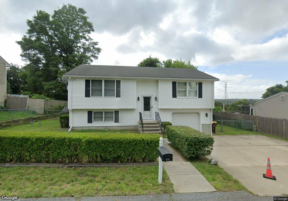 370 Gibbs St, Fall River, MA 02720 - photo 1