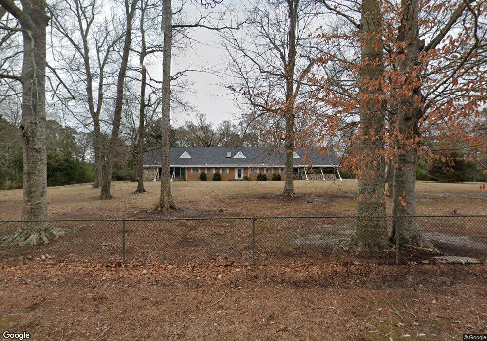 100 N Shore Dr, Jacksonville, NC 28540 - photo 1