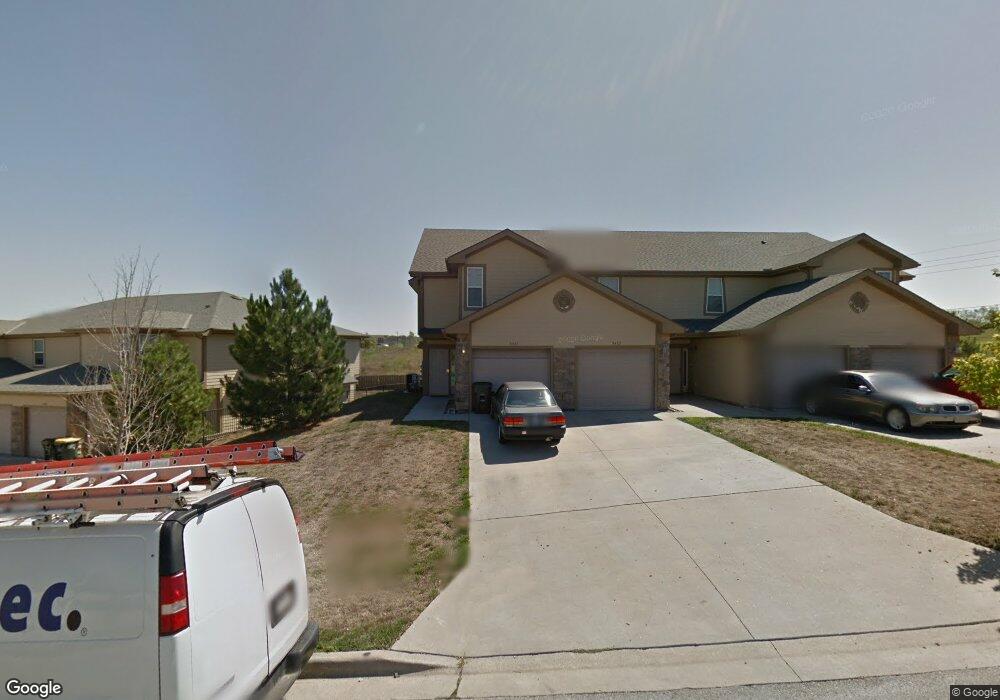 5471 Woodstock St, Shawnee, KS 66218 - photo 1