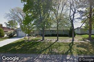 442 Henkens Dr, Chadron, NE 69337