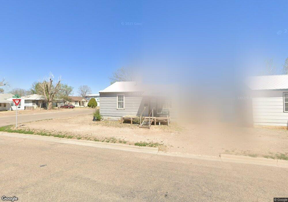 700 E 12th St, Dumas, TX 79029 - photo 1