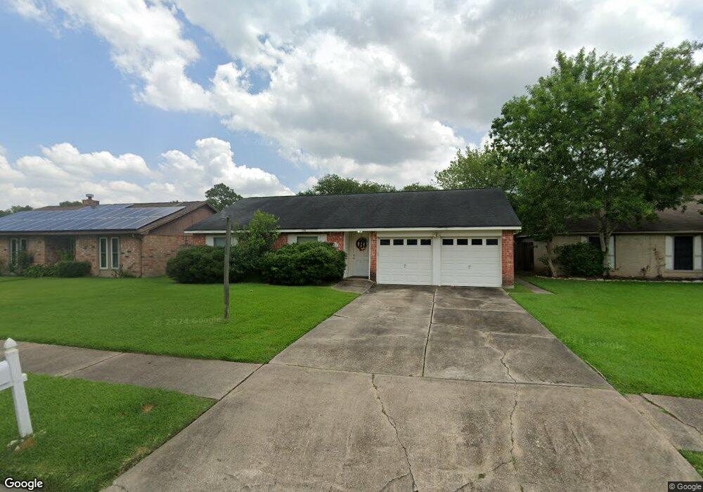 16507 Forest Bend Ave, Friendswood, TX 77546 - photo 1