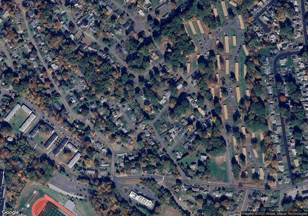 79 Craig Cir, Naugatuck, CT 06770 - photo 1