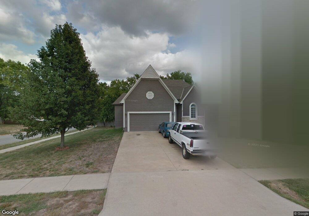 8001 Hall St, Lenexa, KS 66219 - photo 1