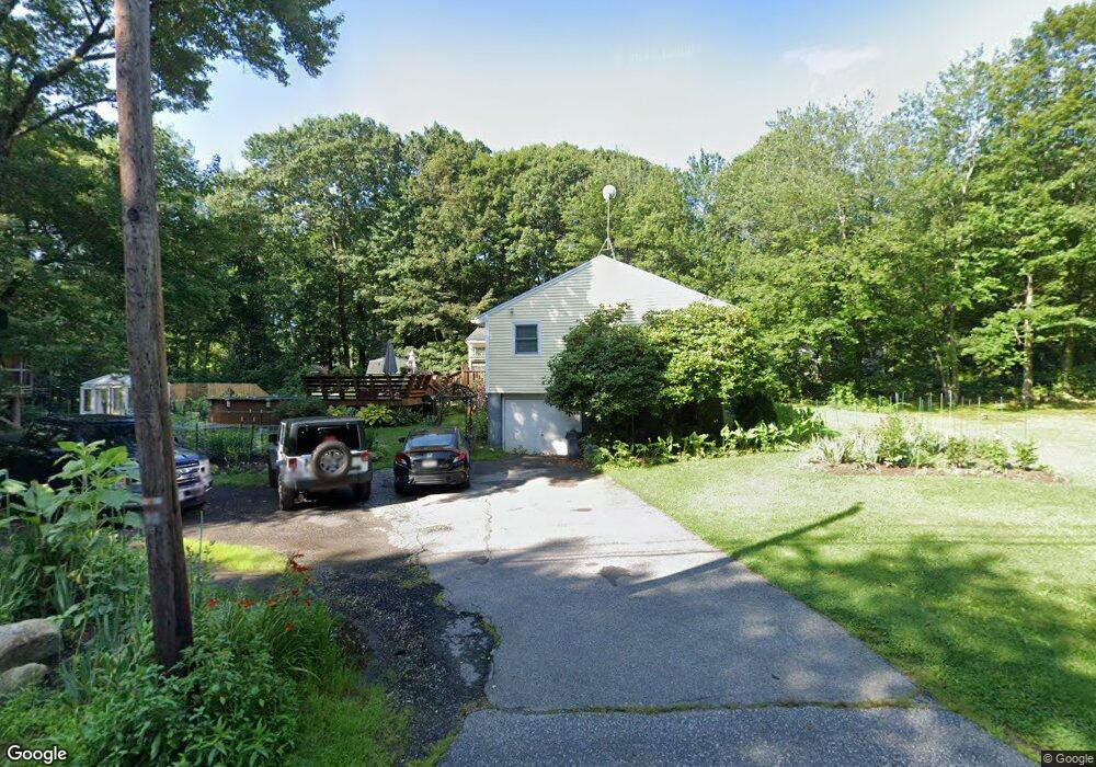 136 Hartness Rd, Sutton, MA 01590 - photo 1