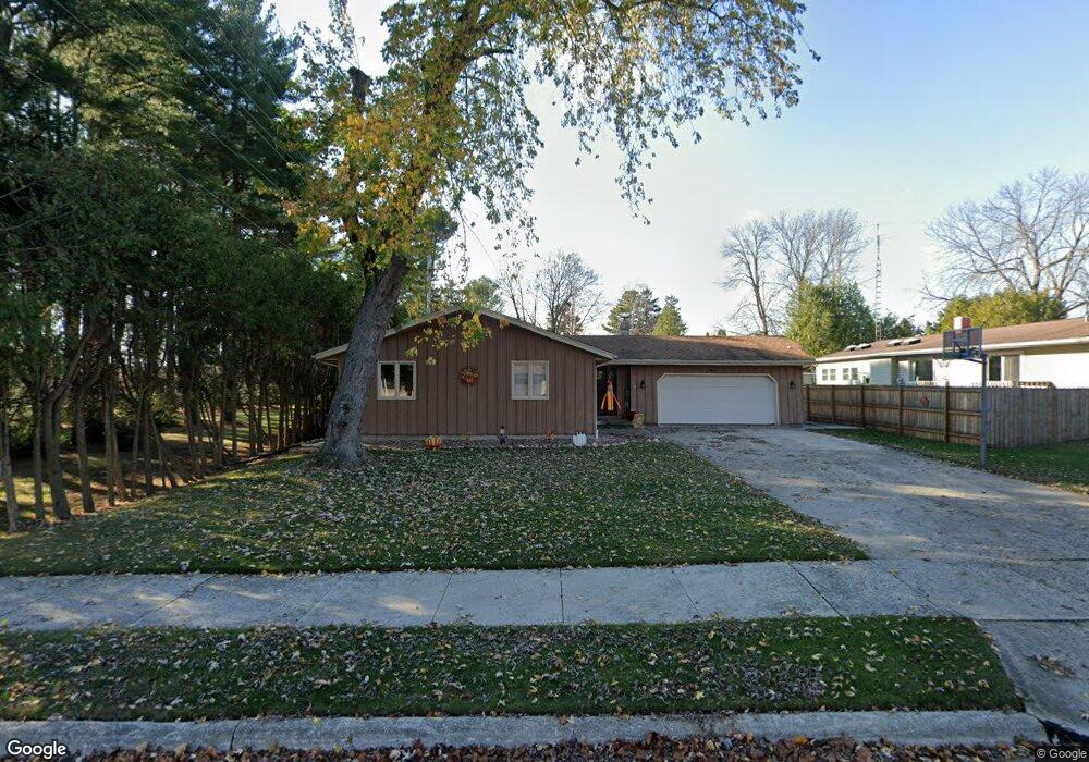 3116 Bellevue Place, Two Rivers, WI 54241 - photo 1