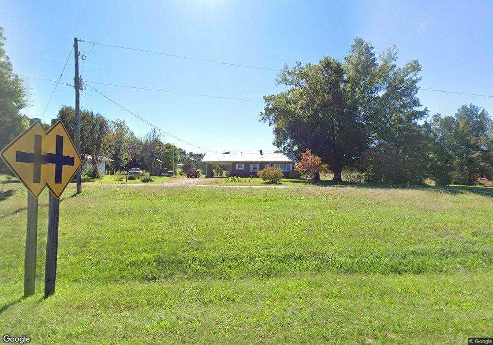 8725 Callands Rd, Chatham, VA 24531 - photo 1