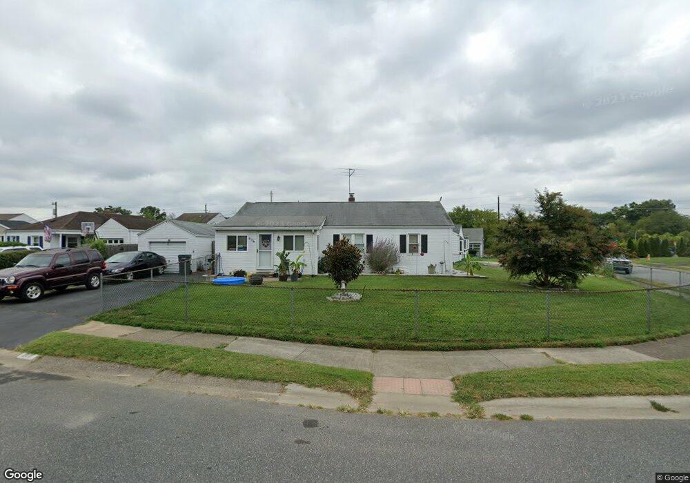 808 Garnet Rd, Wilmington, DE 19804 - photo 1