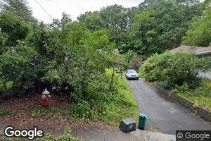 21 West St, Brattleboro, VT 05301