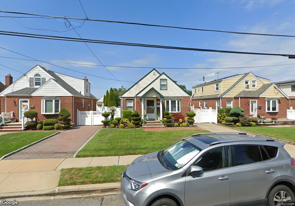 81 Carl Ave, Franklin Square, NY 11010 - photo 1