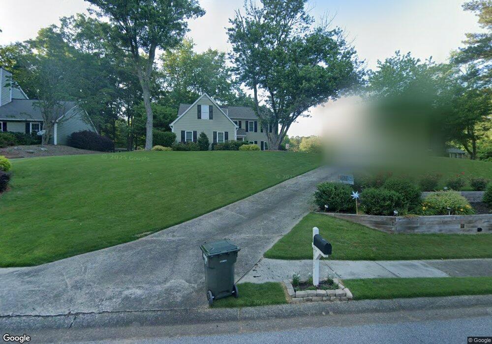 3213 Birdnest Ct NE, Marietta, GA 30062 - photo 1