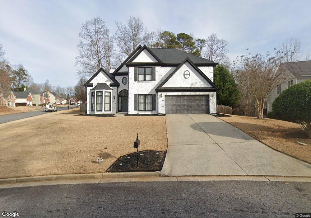 559 Summergreen Ct, Suwanee, GA 30024 - photo 1