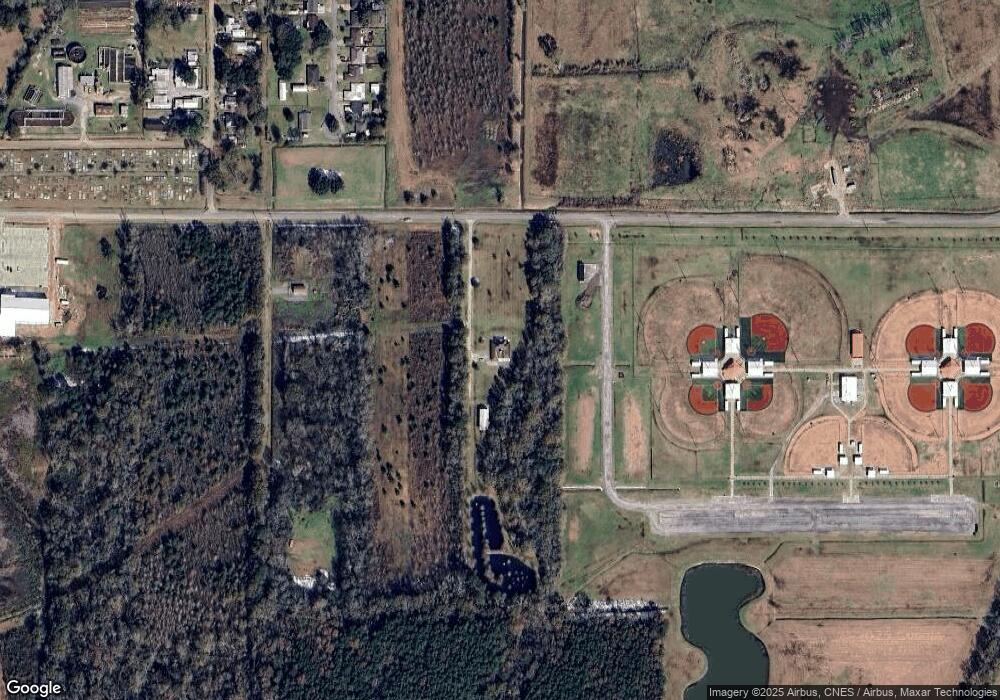 557 Sittig St, Eunice, LA 70535 - photo 1