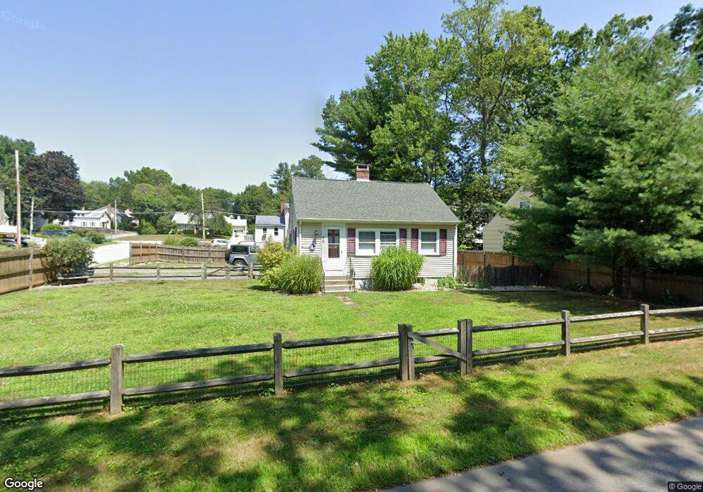 19 Lee St, Nashua, NH 03064 - photo 1