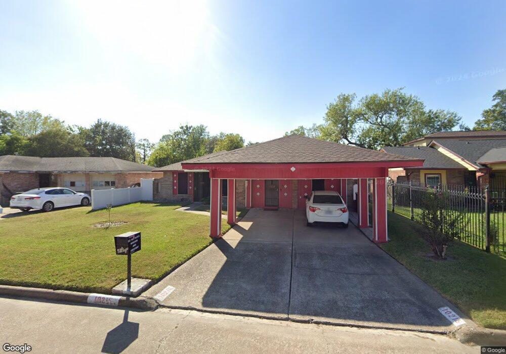 10215 Whitebrook Dr, Houston, TX 77038 - photo 1