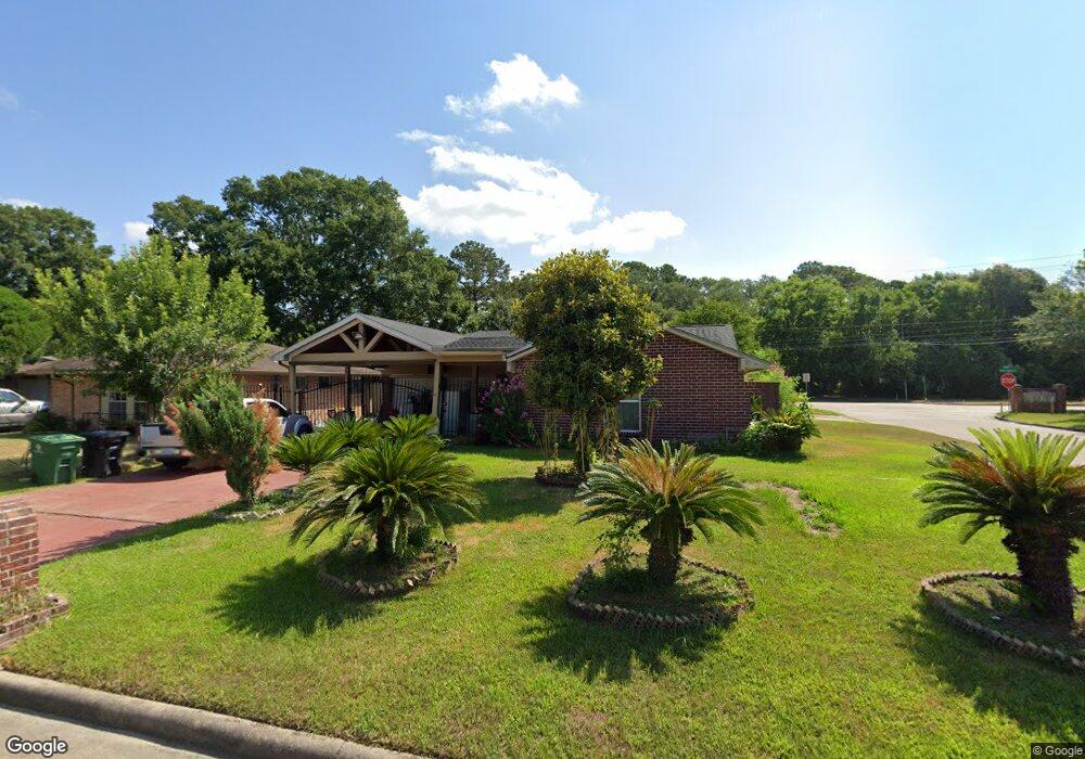 8602 Whitecastle Ln, Houston, TX 77088 - photo 1