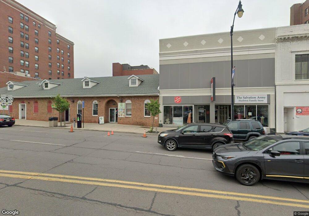 121 W Broad St, Hazleton, PA 18201 - photo 1