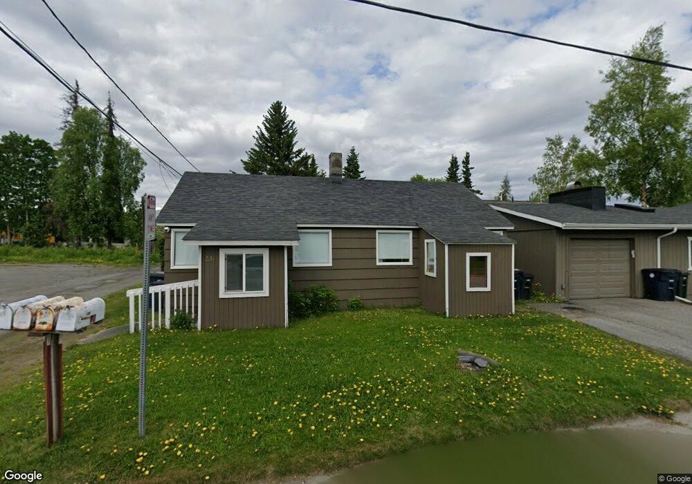 2318 N Star St, Anchorage, AK 99503 - photo 1