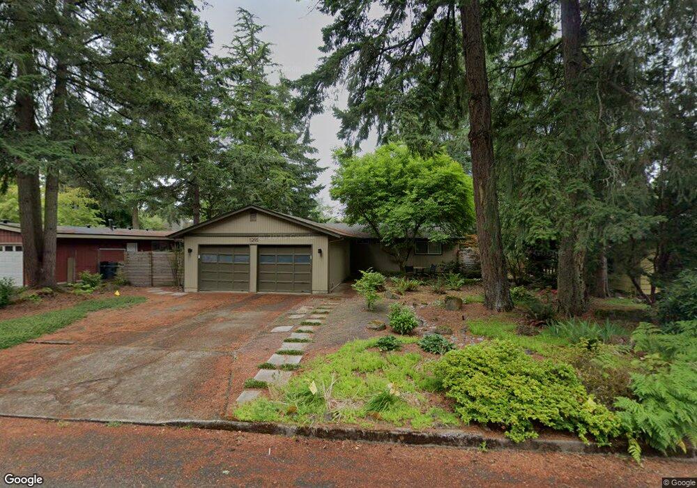 5295 SW Oakridgeroad, Lakeoswego, OR 97035 - photo 1