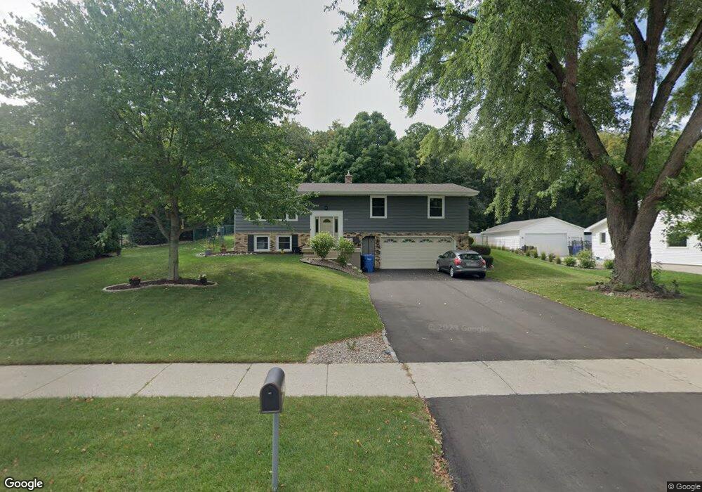 820 Miller Dr, Oregon, WI 53575 - photo 1