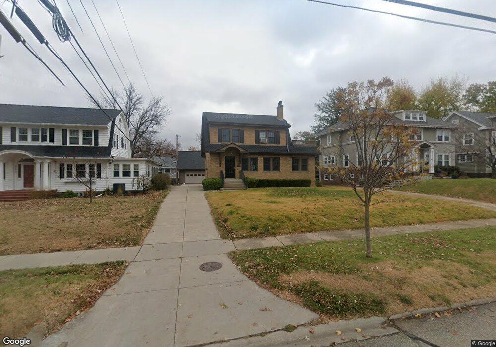 2238 Bever Ave SE, Cedar Rapids, IA 52403 - photo 1