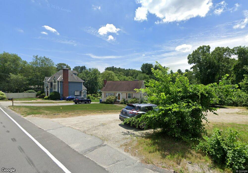 152 Dunstable Rd, North Chelmsford, MA 01863 - photo 1