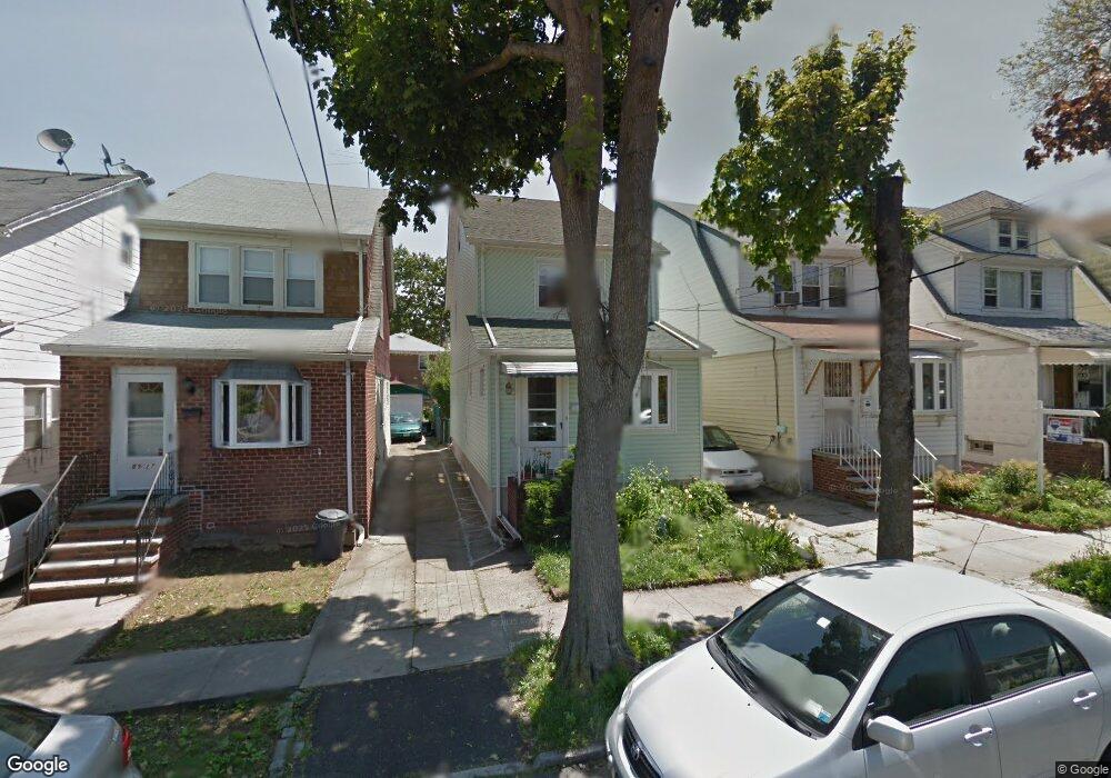 5933 156th St, Flushing, NY 11355 - photo 1