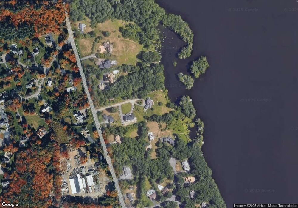 4 Cove Point Way, Walpole, MA 02081 - photo 1