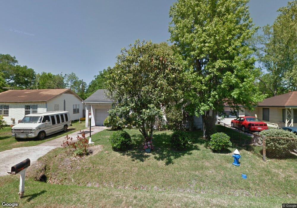 7213 Miley St, Houston, TX 77028 - photo 1