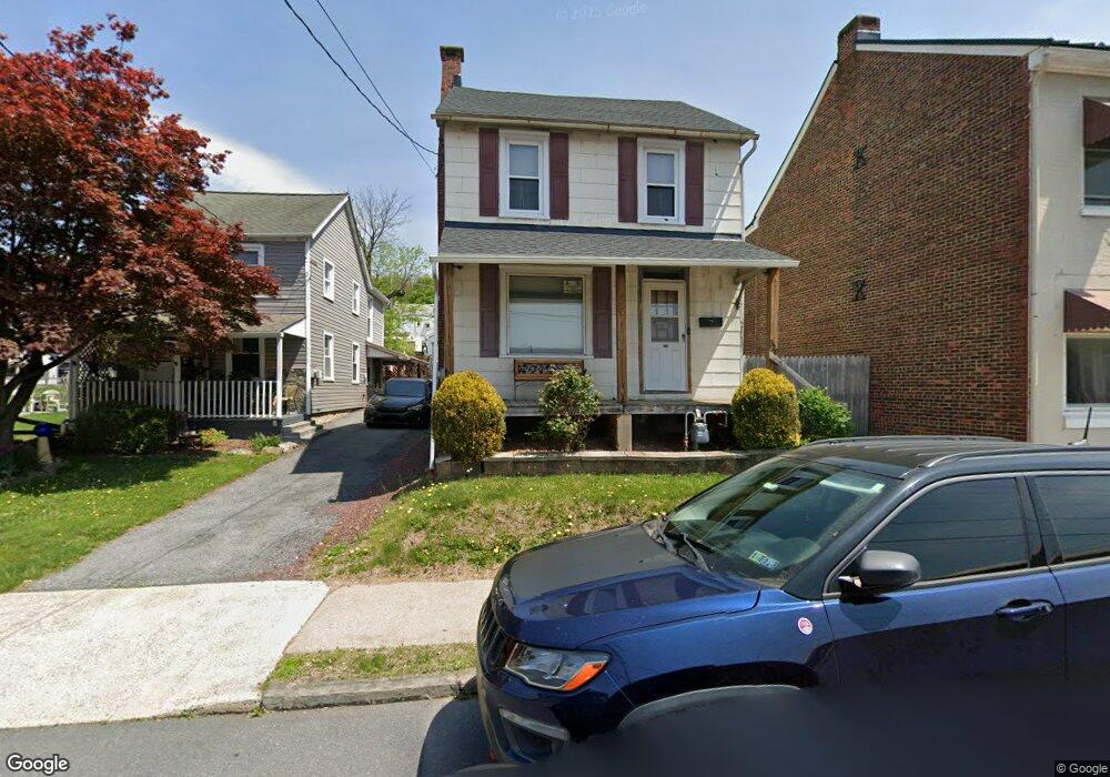 329 S 3rd St, Hamburg, PA 19526 - photo 1