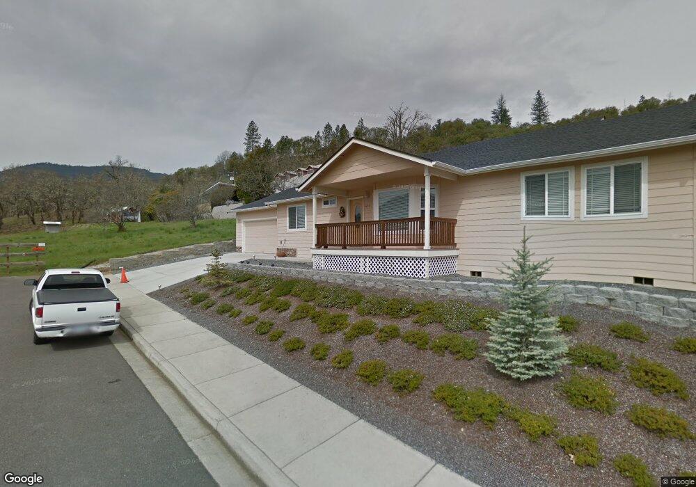 613 3rd St, Rogue River, OR 97537 - photo 1