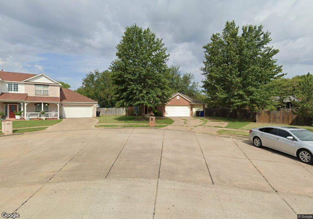 320 W Birmingham St, Broken Arrow, OK 74011 - photo 1