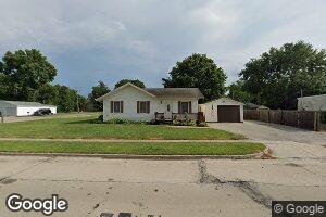 4 W Holloway St, Bismarck, IL 61814