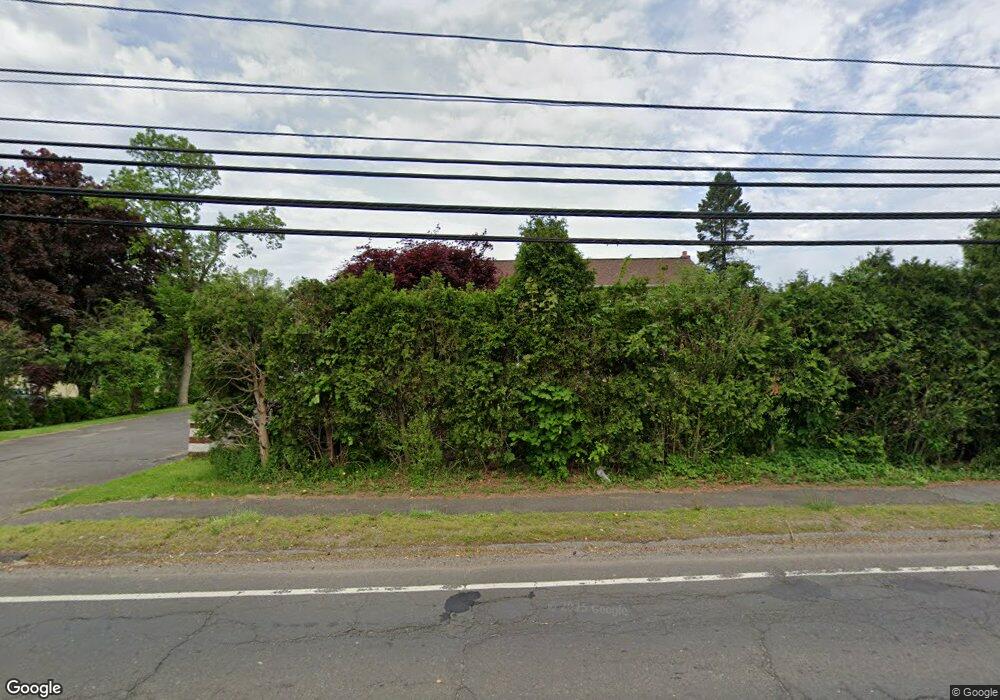 305 Daniels Farm Rd, Trumbull, CT 06611 - photo 1