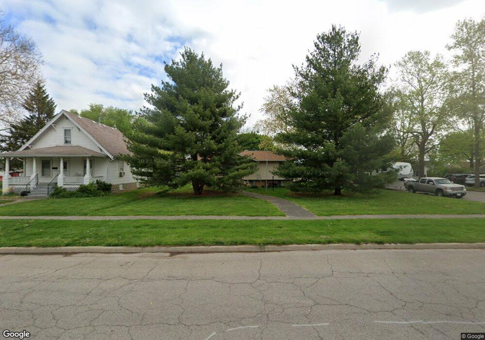 1416 Broadway St, Lincoln, IL 62656 - photo 1