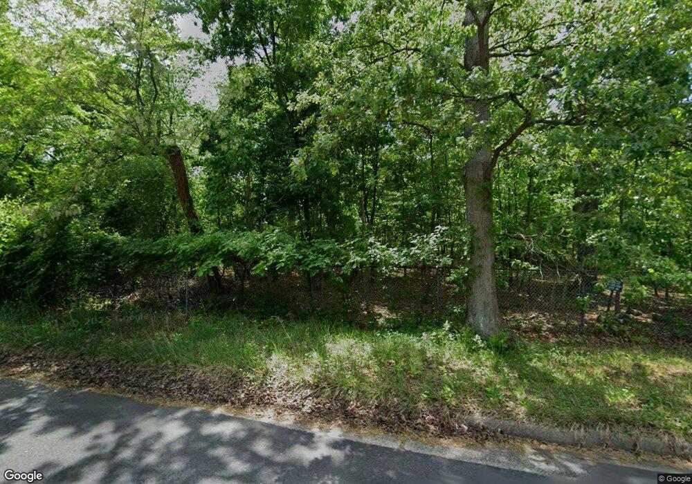 8207 Electric Ave, Vienna, VA 22182 - photo 1