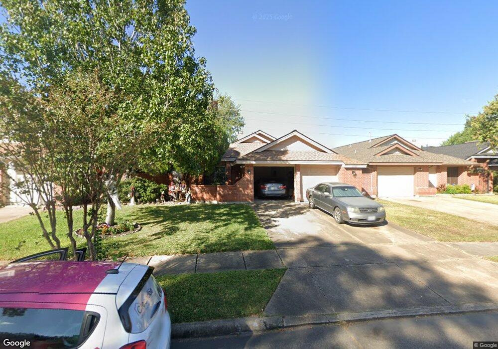 8555 Pool Creek Dr, Houston, TX 77095 - photo 1