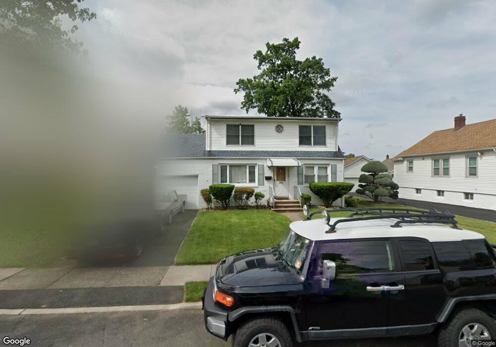 2582 Doris Ave, Union, NJ 07083 - photo 1