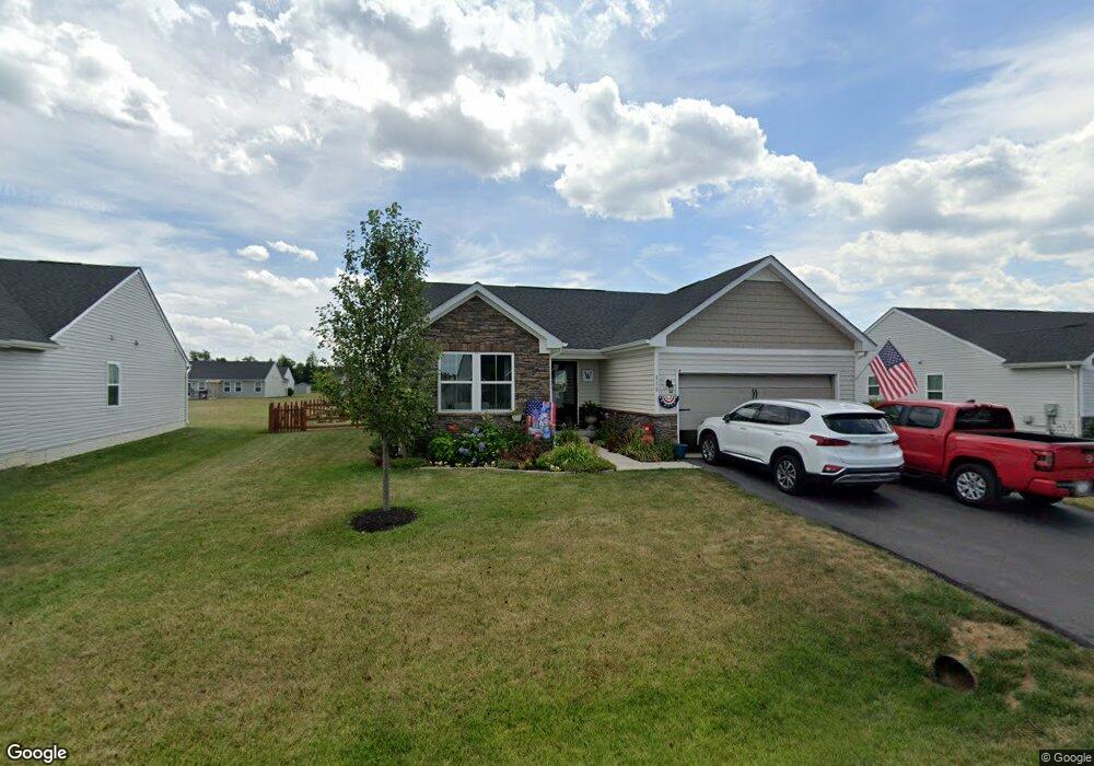 110 Bindweed Ct, Bunker Hill, WV 25413 - photo 1