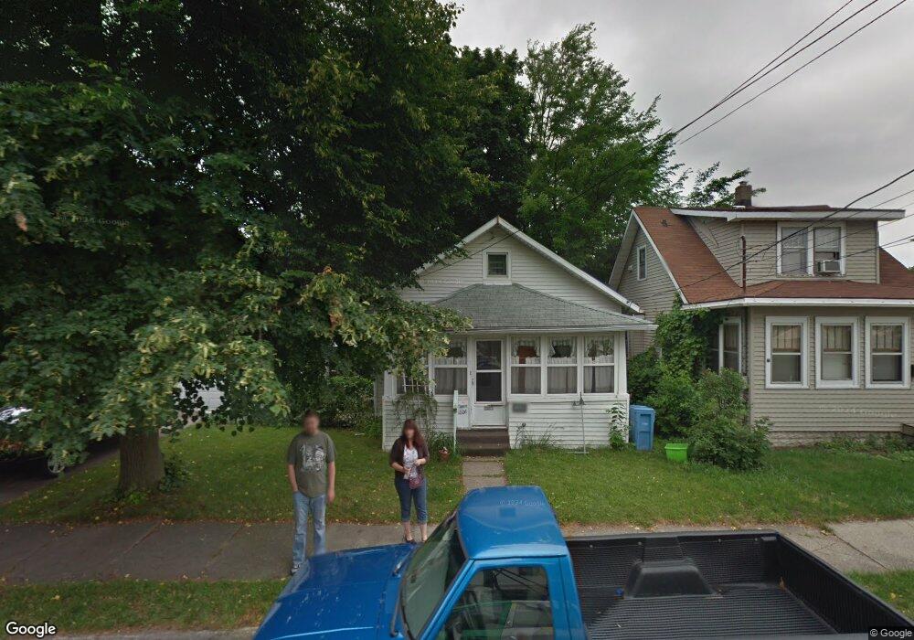 1006 Lathrop St, Lansing, MI 48912 - photo 1