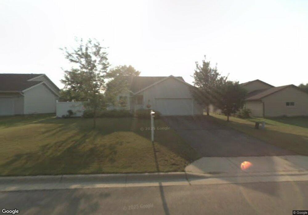 870 Pearl View Dr, Sauk Rapids, MN 56379 - photo 1