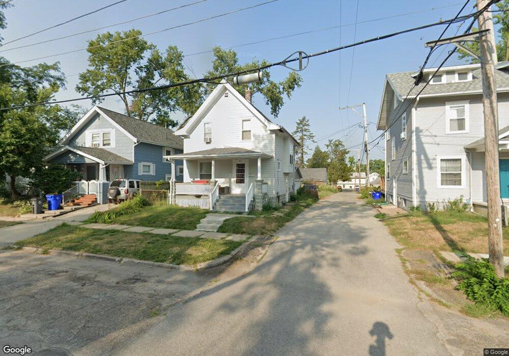 417 18th St SE, Cedar Rapids, IA 52403 - photo 1